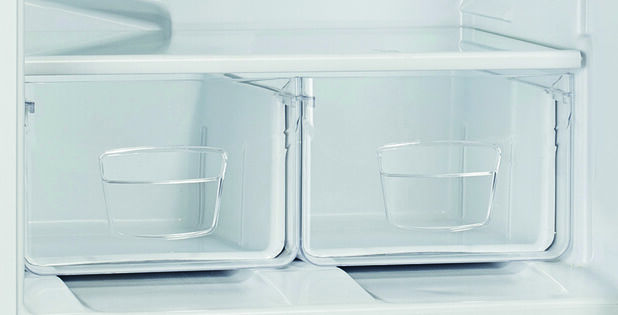 Холодильник с нижней морозильной камерой Indesit ES 18 рис.5