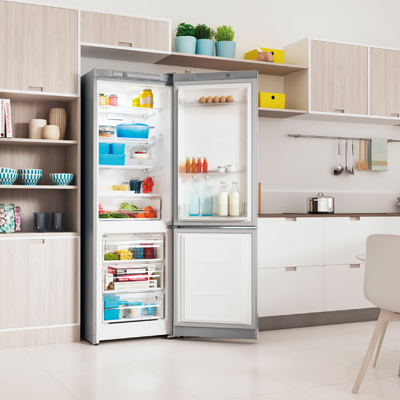 Холодильник с нижней морозильной камерой Indesit ITS 4180 S рис.5