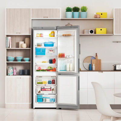 Холодильник с нижней морозильной камерой Indesit ITR 4180 S рис.6