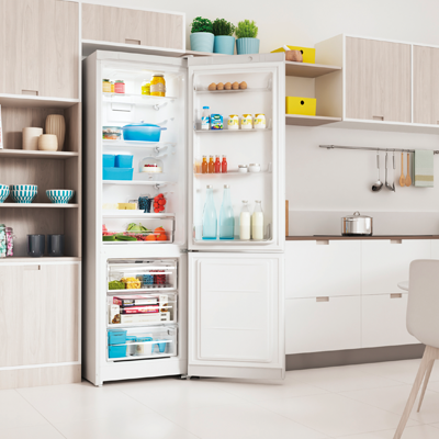 Холодильник с нижней морозильной камерой Indesit ITR 5200 W рис.11