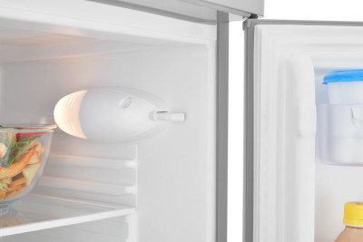 Холодильник с нижней морозильной камерой Indesit ES 16 GA