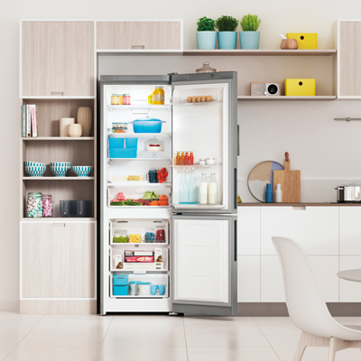 Холодильник с нижней морозильной камерой Indesit ITR 5180 X рис.10