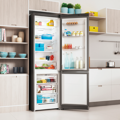Холодильник с нижней морозильной камерой Indesit ITS 5200 X рис.34